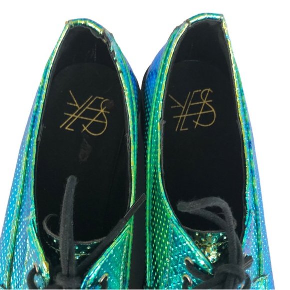 YES Holographic Platform Shoe Size 7 Rainbow Mermaid - Picture 7 of 11